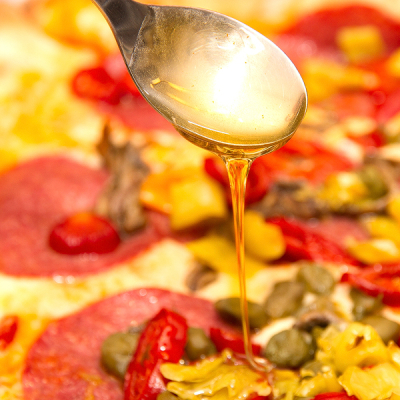 Chili Hot Honey auf Pizza