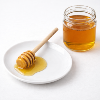 Honiglöffel mit honigglas